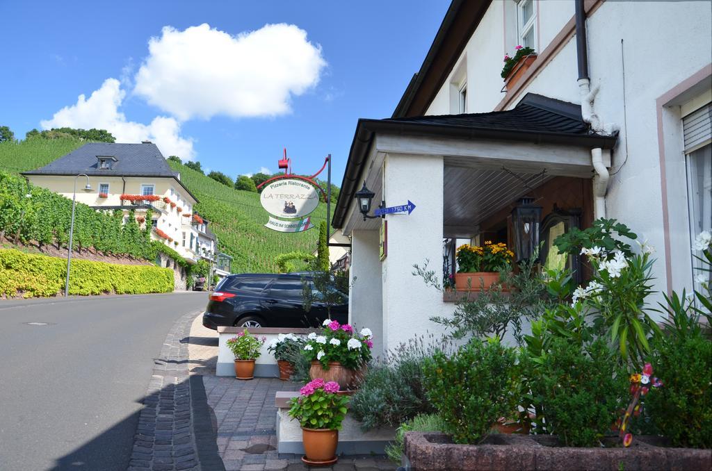 Hotel Restaurant Wuerzig In Ürzig エクステリア 写真
